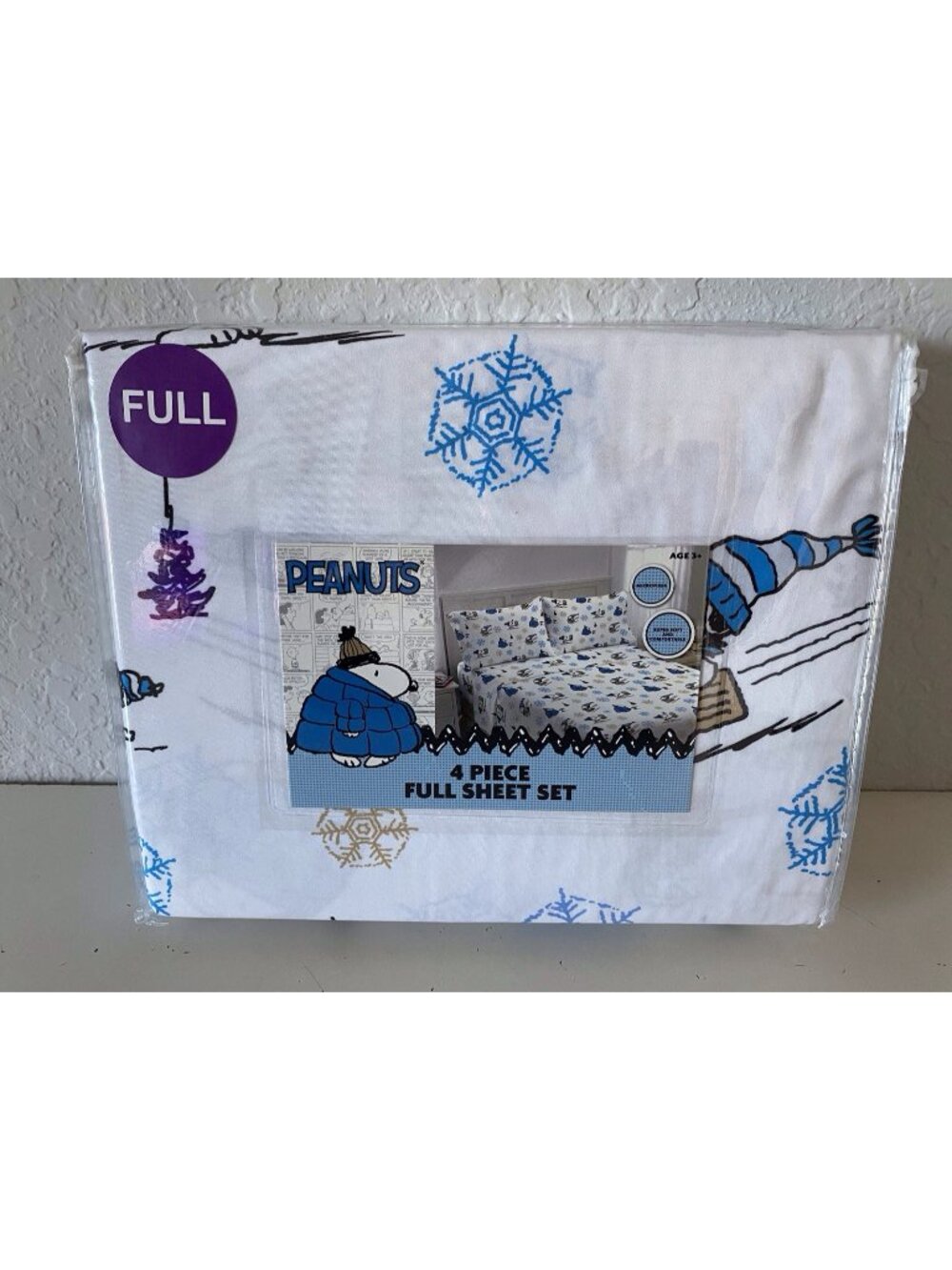 Peanuts Snoopy Puffy Coat FULL SIZE Sheet Set Christmas Puffer Jacket White Blue